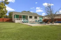 3Br w/Private Heated Pool! Close to the Beach! Coastal Pool Retreat - Boutique