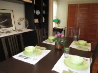 Delightful Downtown Ithaca Home & Garden for Extended Stays