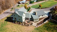 Beautifully Renovated Farmhouse at Maple Sugar Camp.