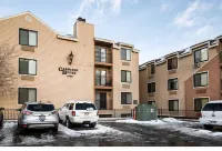 Cute Condo, Great Central Location!