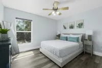 5 bedrm Paradise w/ your own POOL + LAZY RIVER - 4 stjerner