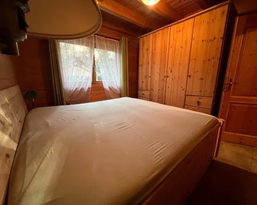 Ferienwohnung im Holzhaus, 5-10 Min. vom Schönen Wandlitzsee Entfernt Hotels in Wandlitz
