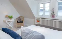 large modern beach house style apartment -  Appartamenti vacanze