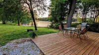 Cozy Lakeside Lodge w/Private Dock and Kids' Kayaks