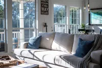 NEW Austin Hill Country -Modern, comfortable, private home - pool, fire pit, 4bd