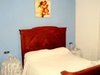 Self catering Cortijo El Capricho for 7 people Hotels in Villacarrillo