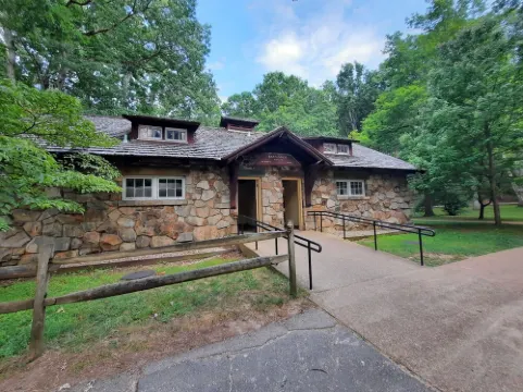 House / hot tub/pet friendly 마시스 밀 호텔