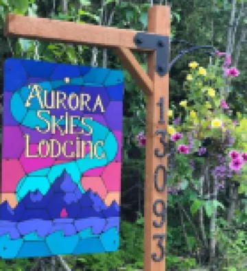 Private Cabin with Open Loft - Sleeps 3-6