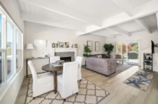 Magical Home on the Hill with Ocean Views - Two Queen Beds and One Full Bed