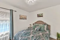 Gorgeous North Buffalo Apartment