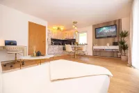 Luxx Home BC, Zentral - für 4 Personen-balkon-parken-voll Ausgestattete Küche Các khách sạn ở Biberach