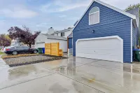 Blue Ivy Oasis - New Remodel - Cozy n' Spacious.