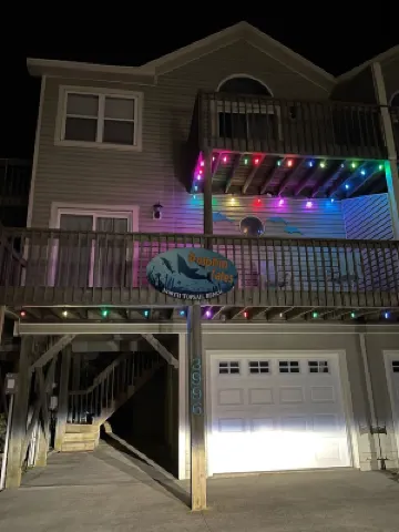 Oceanfront, 4 bedrooms, Pet Friendly, Linens Inc!😎 Treat Yourself To Island Life