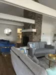 Spectacular 4 season home on Findley Lake NY Hotel a Mina