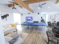 Luxury getaway in PA closet to Shawnee and Best Snow Tubing