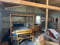 Cozy cabin near hocking hills & tar hollow state park atvs & pets welcomed