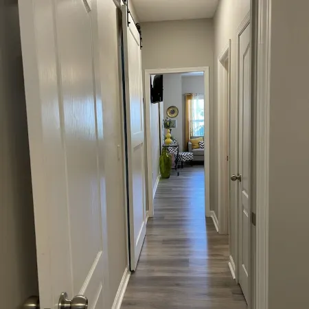Cozy & Private in-Law Suite 10 Minutes from LakePoint