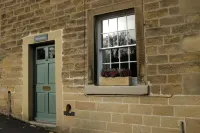 Charming grade 2 listed Georgian cottage in the heart of Bakewell