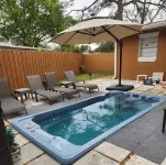 Large house Jacuzzi Tub in Master bedroom