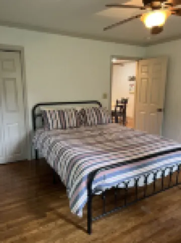 3 minutes to Lake Michigan on Lake Michigan Wine Trail Hotels in Lake Michigan Beach