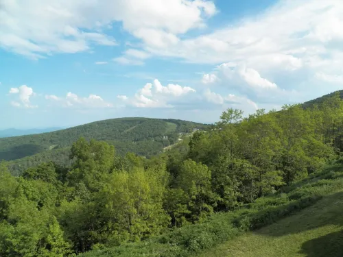 2br/2ba:  Million Dollar View from Luxury Condo on the Ridge.