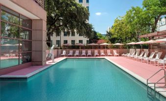 Renaissance Austin Downtown Hotel