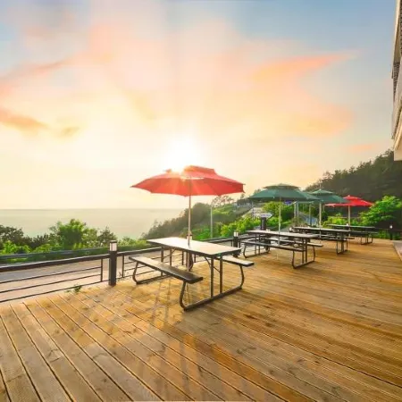 Yeosu Yegreena Pension