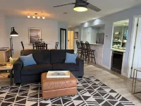 Lakefront Parkview Bay Condo/Amazing Views/Boat Slip