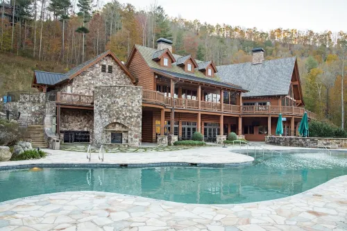 Bear Lake's Best Condo! CLOSE TO CLUBHOUSE!