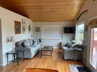 Bear Canyon Cottages - Garden House Hotels in Homer