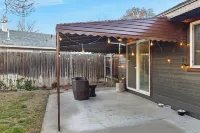 The Sunlit Vista, 2BR Home in Richland w/ Fenced Backyard