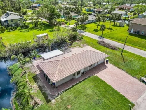 Cocohome on Water. Close to all best beaches. Hotels in North Port