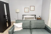 Private Studio Near Hard Rock Stadium