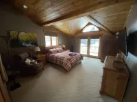 Adirondack Waterfront Lodge Close to Old Forge with A/C and Heated Garage