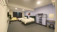 RAZO VILLAGE INN Các khách sạn ở Thái Bình