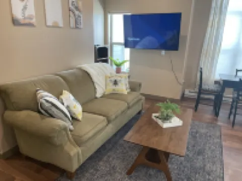 PERFECT 2 bedroom, 1 bath Condo