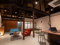 Modern Kominka Yado Ondo Irori-ba House Hotel di Kure