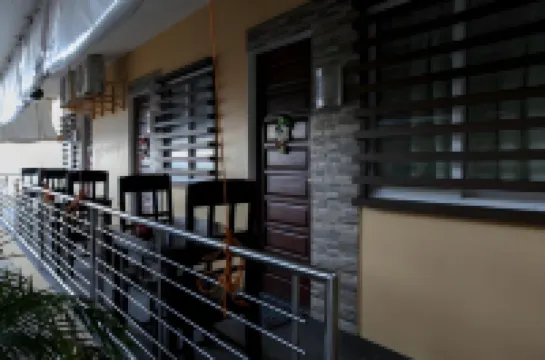 Luzmin BH - Beachfront Cottages