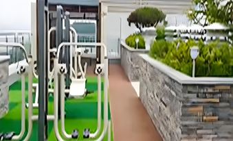 Cplus Residence