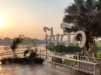 Pingview Villa Resort Hotels in Tak