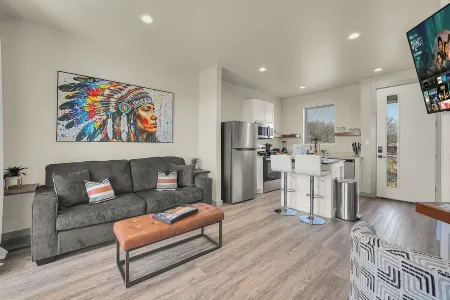 Medicine Park Flat's #06