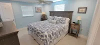3 BR 2 Bath Salt Air Retreat on Deep Water Canal Minutes to the Gulf Hotels near Skeleton Key Marina
