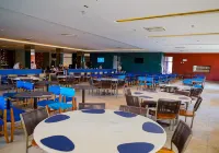 Hot Beach Resort - breakfast