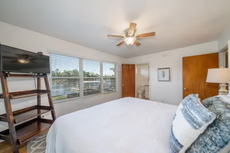 Echo Point Lake House - Lake Hamilton