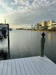 Charming 3-bedroom house with AC WiFi in Hudson on canal and Gulf of Mexico view