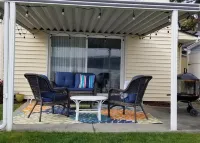 Point Herron Cottage in Manette