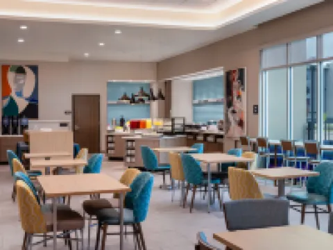 Home2 Suites by Hilton Ankeny Hotels in Ankeny