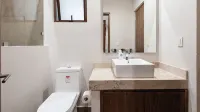 Hermosa Villa Vista Al Lago - Apartments