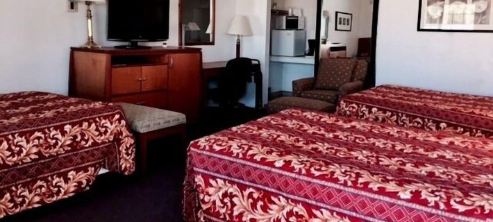 Maple Inn and Suites Los Banos Hotels in Merced County