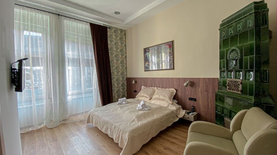 K43 Rooms and Apartments